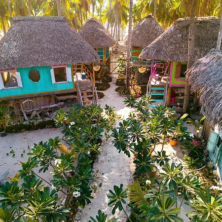 Cocokabanasrote Apartment Nembrala Exterior photo