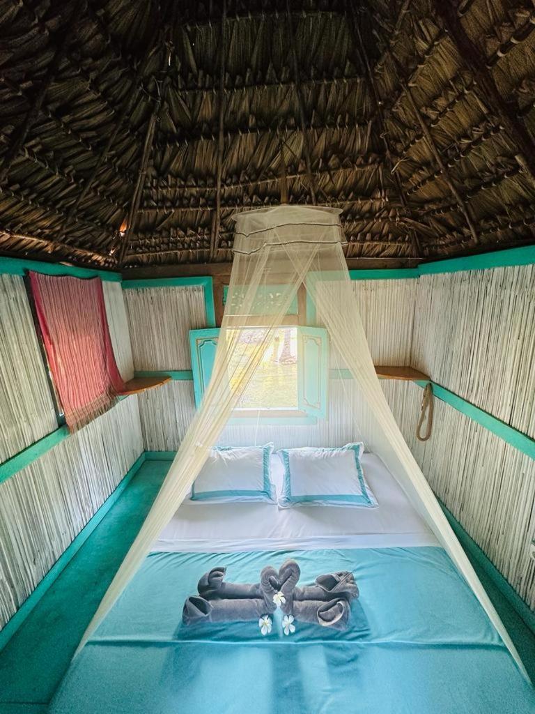 Cocokabanasrote Homestay